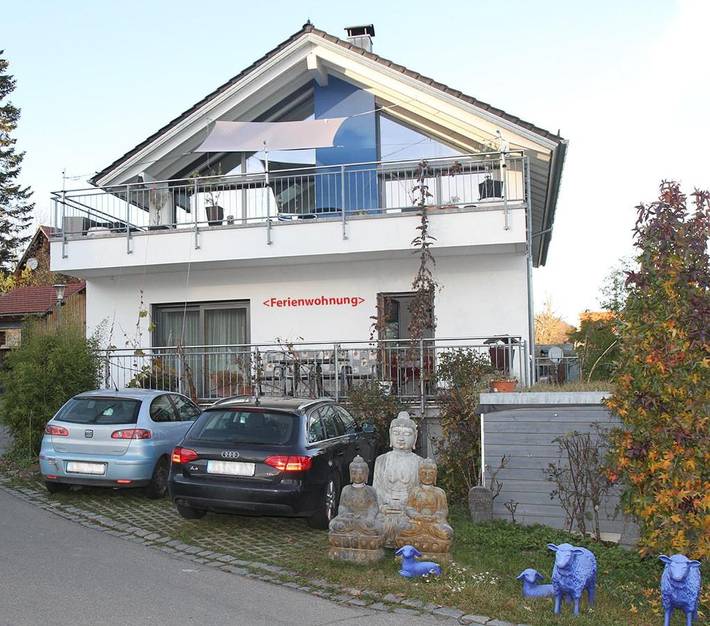 Ferienwohnung für 12 Personen, mit Balkon und Terrasse sowie Ausblick in Wolfegg - 2