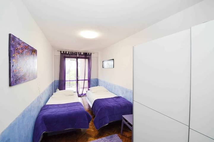 Ferienwohnung für 4 Personen, mit Balkon/Terrasse und Terrasse sowie Garten in Pula-Medulin - 2