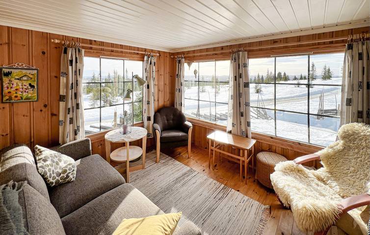 Feriehus for 6 personer med terrasse in Hamar kommune