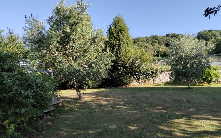 Location de vacances pour 2 personnes, avec jardin, animaux acceptés à La Rivière-Saint-Sauveur - 3