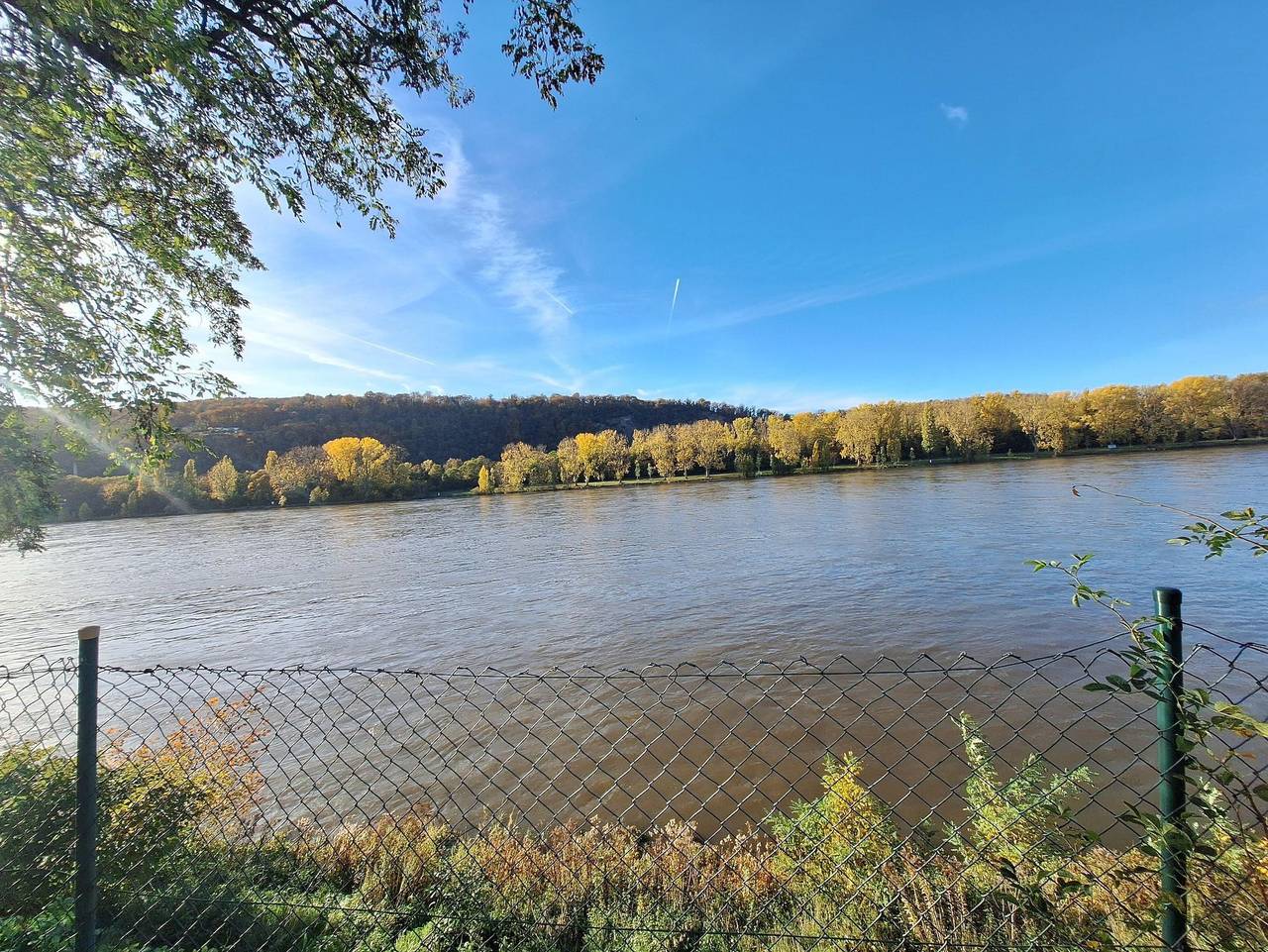 Ganze Ferienwohnung, Ferienwohnung Rheinfels - Appartement mit Rheinblick in Koblenz, Osteifel