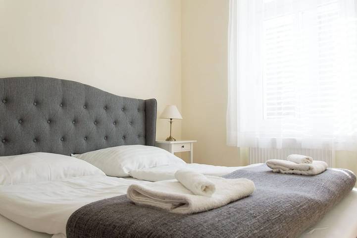 Ganze Wohnung, Villa Fontana-Charming 2-bedroom apartment with Ac & Wifi in Balatonfüred in Balatonfüred, Balatonfüredi járás
