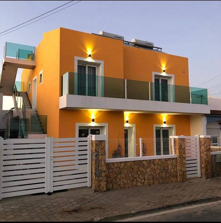 Maison d’hôte pour 2 personnes, avec Balcon et Terrasse ainsi que Jardin et Piscine à Sagres