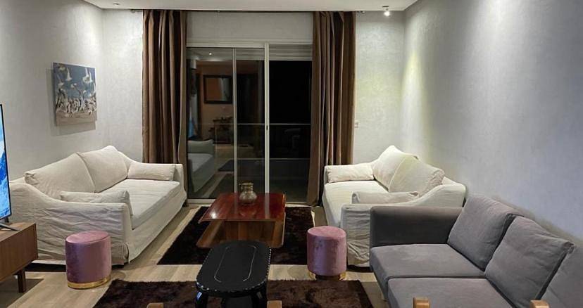 Appartement de vacances pour 4 personnes, avec balcon ainsi que piscine et jacuzzi