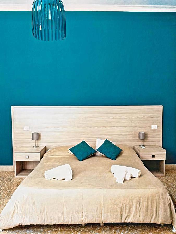 Chambre d’hôte pour 2 personnes, avec balcon et vue - 1