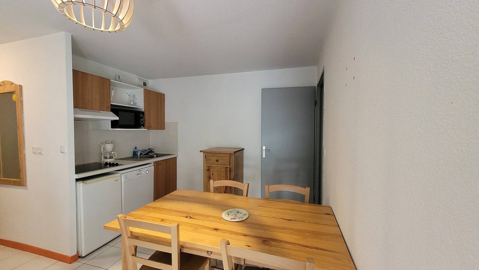 Appartement entier, Appartement cosy à Arreau, Piscine chauffée & sauna in Arreau, Pyrénées
