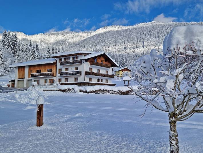 Ferienhaus für 5 Personen, mit Pool und Garten sowie Balkon im Salzkammergut - 2