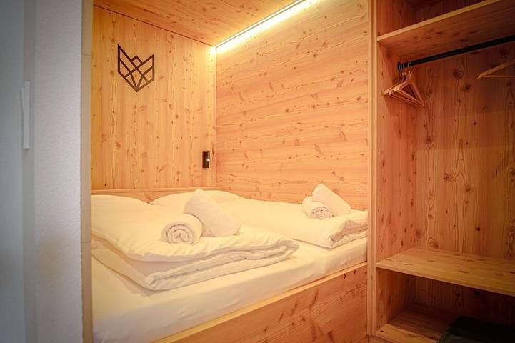 Ganze Wohnung, Lärche - Wolf Apartments in Vals, Zillertaler Alpen
