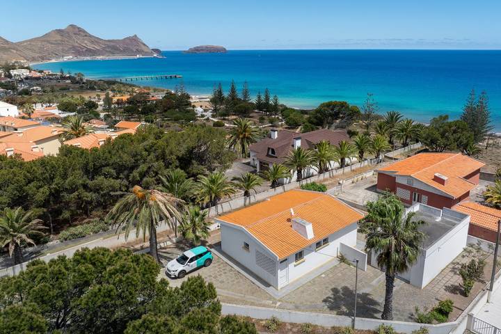 Location de vacances pour 7 personnes, avec terrasse à Porto Santo