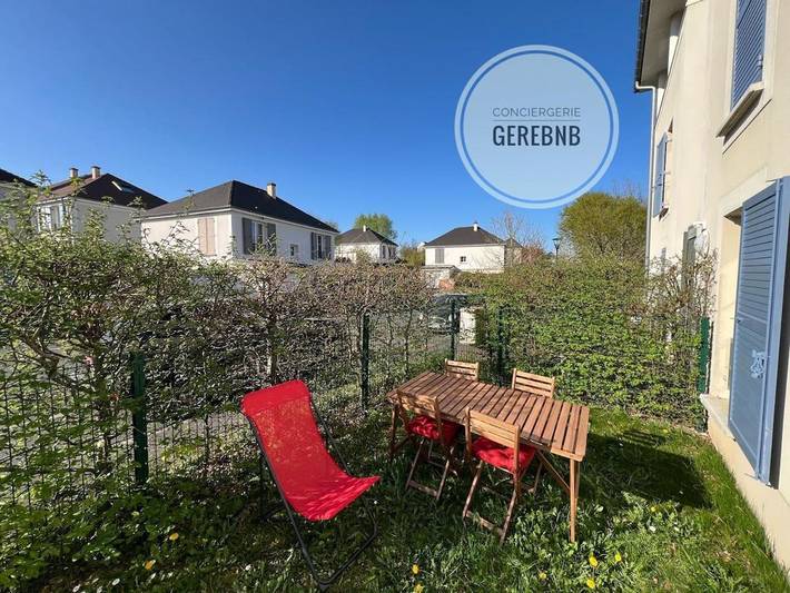 Location de vacances pour 4 personnes, avec vue et jardin, animaux acceptés à Magny-le-Hongre