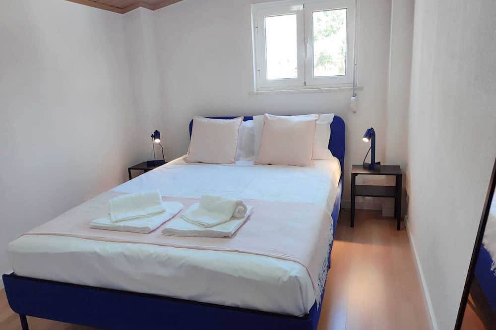 Home-Private Bathroom in Tomar, Santarém District