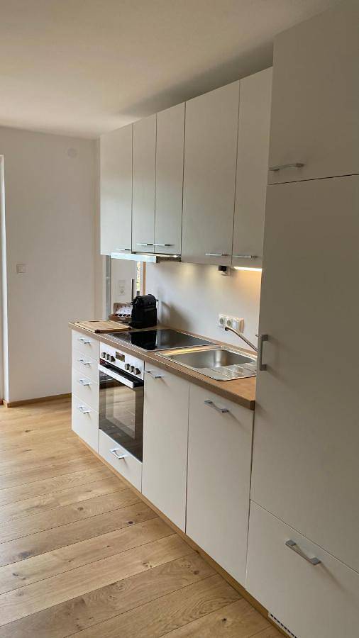 Ferienwohnung für 2 Personen, mit Ausblick und Seeblick sowie Balkon in St. Gilgen - 2
