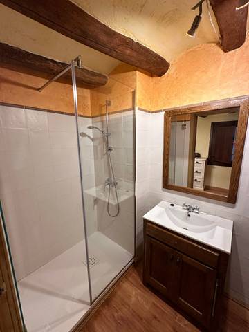 Vacation Rental for 4 Guests in Lerín, Navarra Province, Picture 4