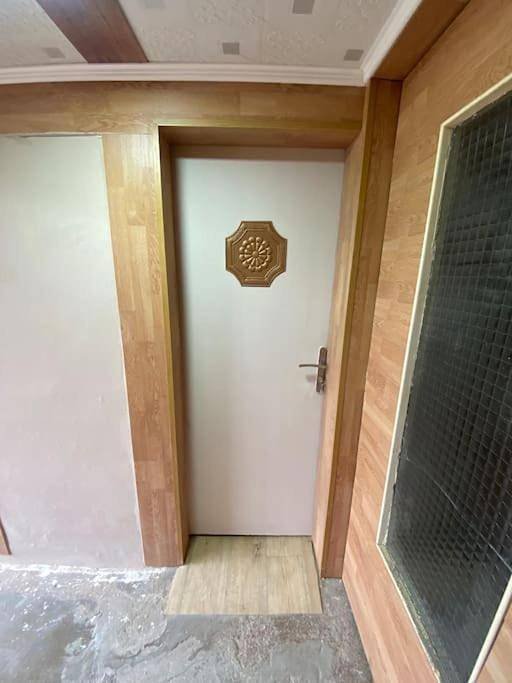 Appartement entier, One-Bedroom Apartment in Saint-Florentin, Région d'Auxerre