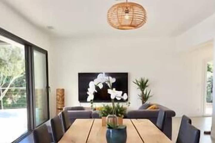 Villa pour 8 personnes à Carqueiranne