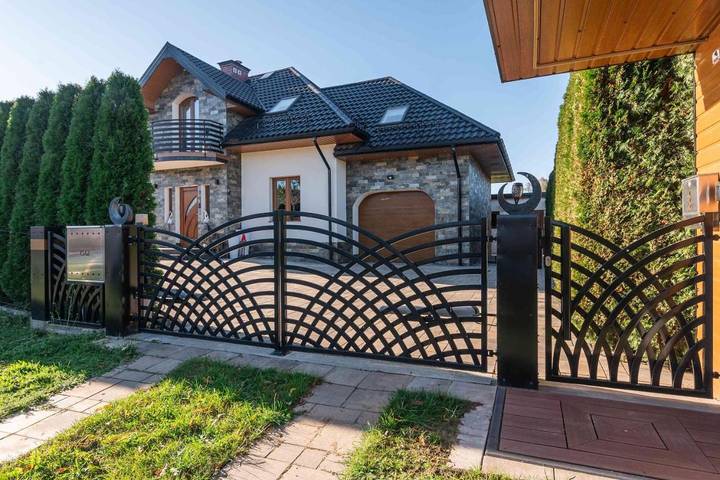 Chalet para 14 personas, con sauna y piscina además de jacuzzi y jardín - 1