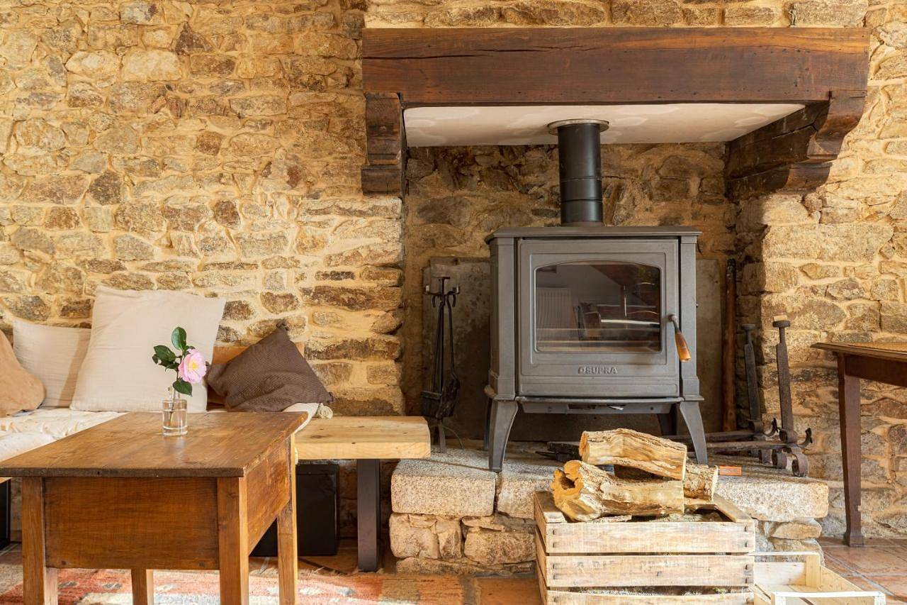 Seven-Bedroom House in Pluvigner, Région de Lorient