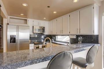 Vacation Apartment for 4 Guests in Mission Bay (SD), San Diego, Picture 2