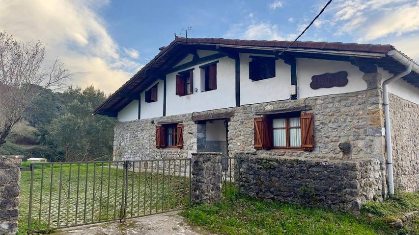 Chalet para 8 personas, con vistas y jardín, Se admiten mascotas en Reserva de la Biosfera de Urdaibai