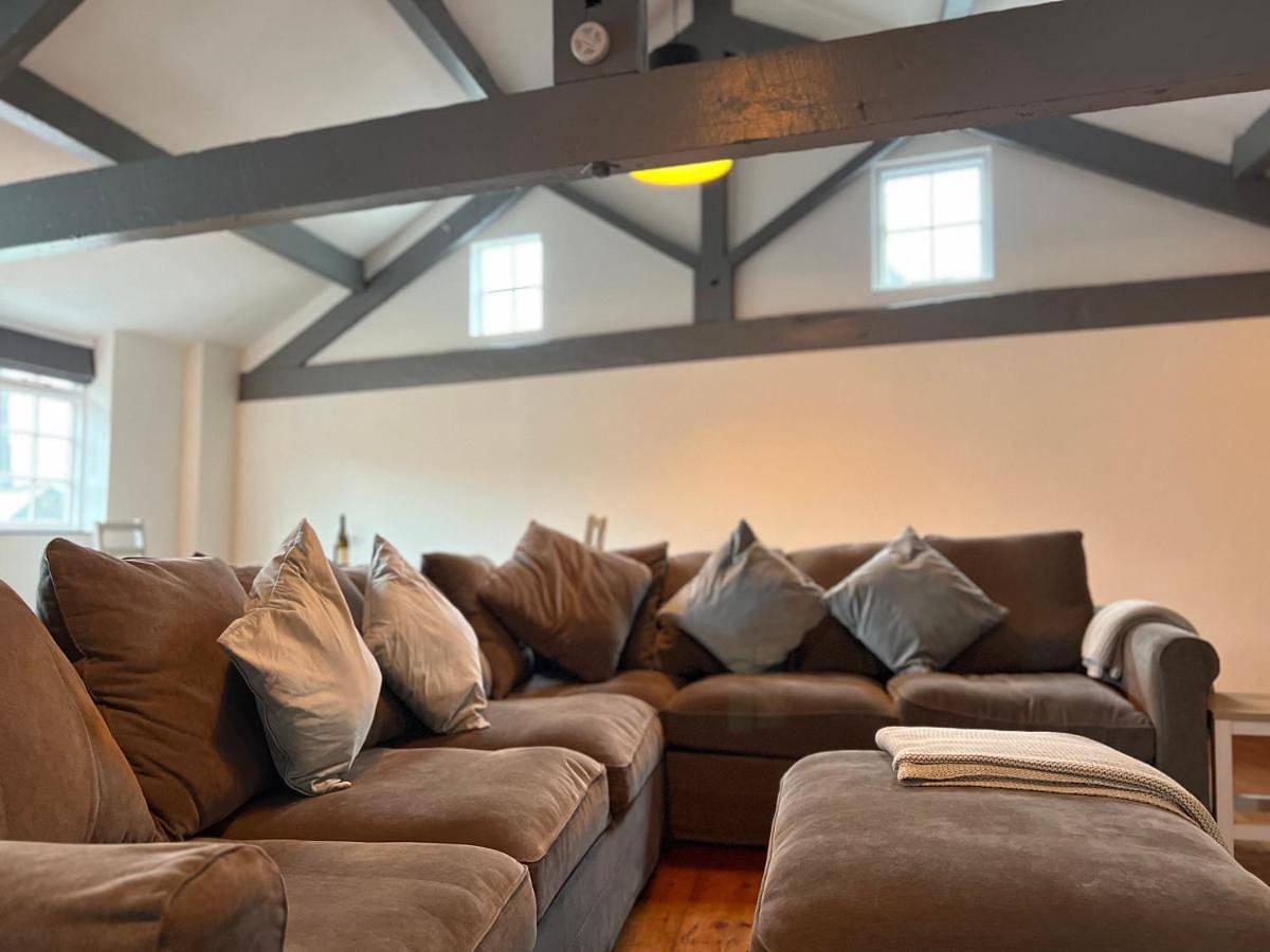 Entire apartment, Three-Bedroom Apartment in Tavistock, Dartmoor