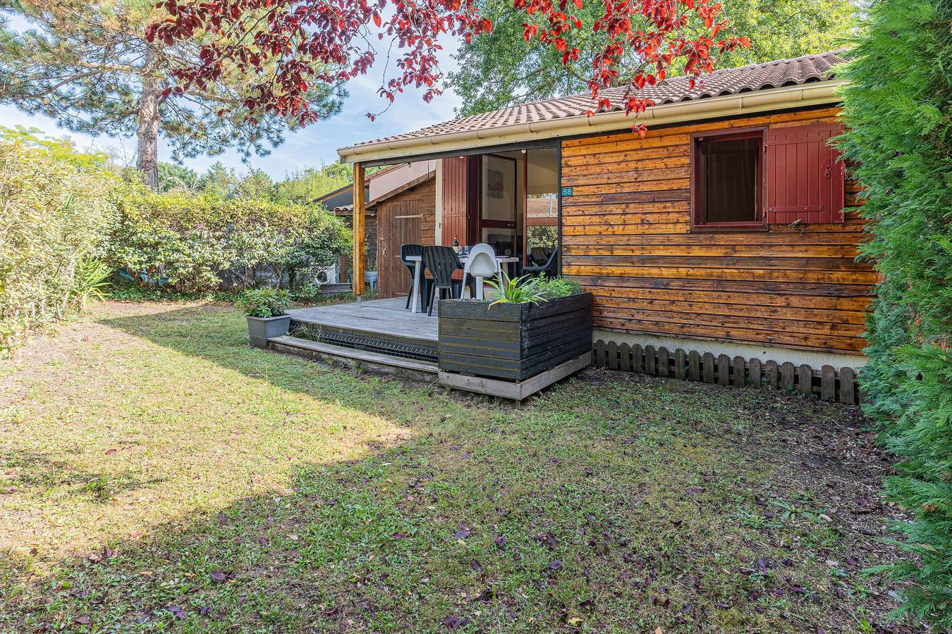 Logement dans le village de vacances 'Gite Les Moussaillons' avec terrasse privée et Wi-Fi in Hourtin, Parc naturel régional du Médoc