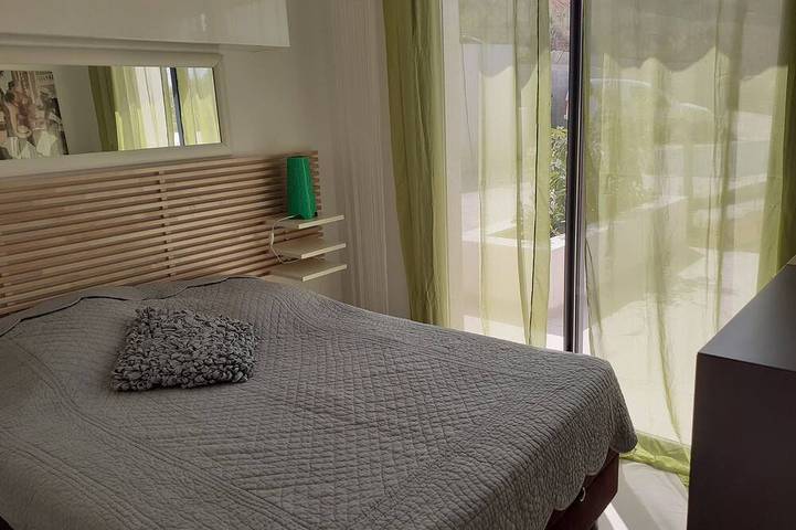 Gîte pour 4 personnes, avec terrasse à Bastelicaccia - 2