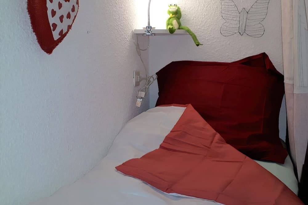 Ganze Wohnung, Charming studio with mountain views in Saint-Jeoire, Region Bonneville