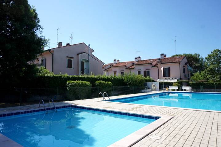 Villa colorée proche de la mer in Porto Santa Margherita, Caorle