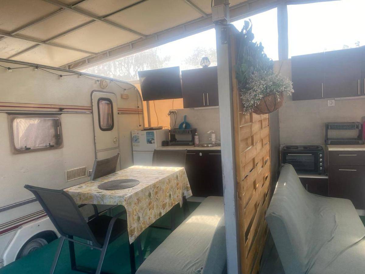 Caravan in Zlatna Ribka, Chernomorets