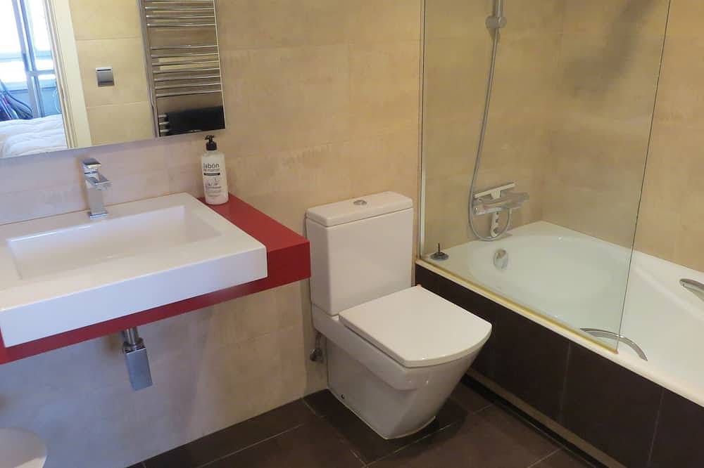 Front line with sea views garage + free wifi in Zarautz, Basque Coast (Spain)