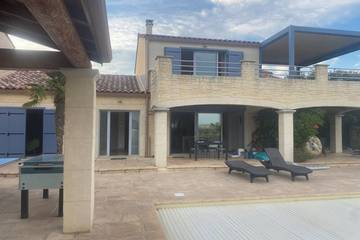 Location de vacances pour 21 personnes à Saint-Hippolyte-de-Montaigu