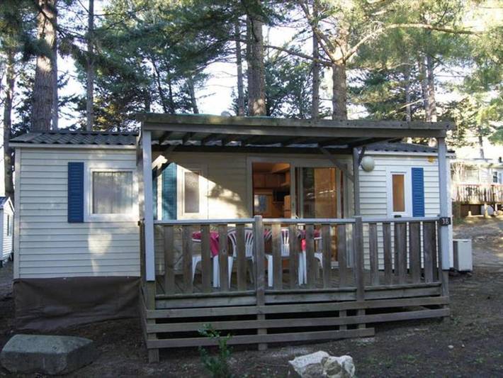 Location de vacances pour 6 personnes, avec piscine et terrasse à Sournia