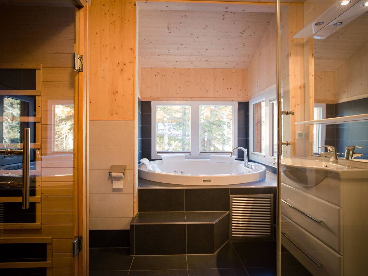 47# mit Ir-Sauna& Sprudelbad Innen in Stadl-Predlitz, Turracher Höhe