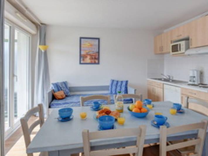 Camping pour 6 personnes, avec balcon/terrasse et bassin pour enfant aux Les Sables-d'Olonne - 3