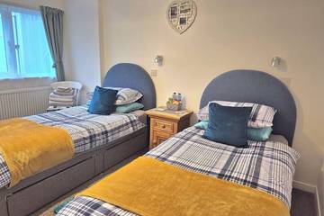 Holiday Rental for 12 People in Kirn, Dunoon, Photo 1