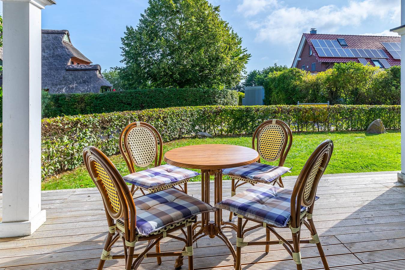 Ganze Ferienwohnung, Meerblick Wohnung 2 in Redewisch, Boltenhagen