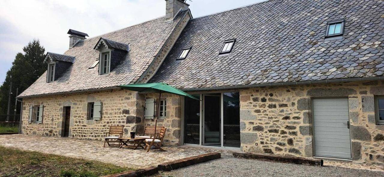 Appartement entier, Villa in Saint-Fréjoux, Région d'Ussel