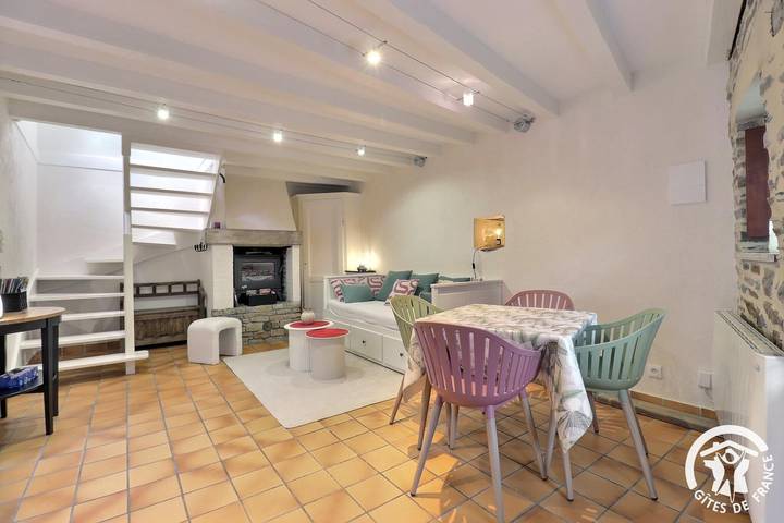 Gîte pour 4 personnes, avec piscine ainsi que jardin et terrasse, animaux acceptés à Redon - 2