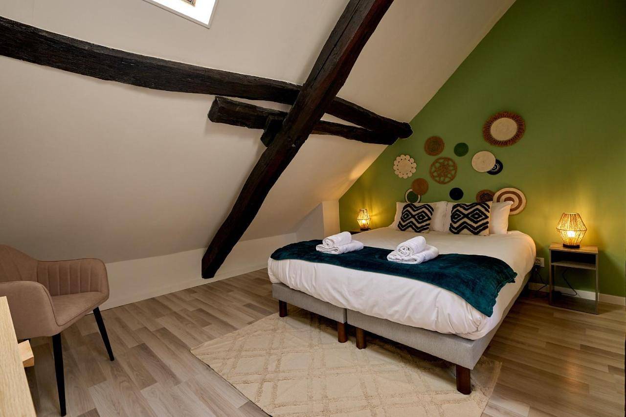 Appartement entier, "Le Julitte" le logement hyper cosy avec 3 chambres en hyper centre ville in Nevers, Nièvre
