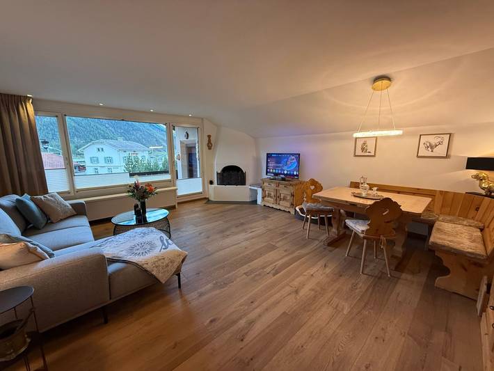 Ferienwohnung für 2 Personen, mit Balkon und Sauna in Bever
