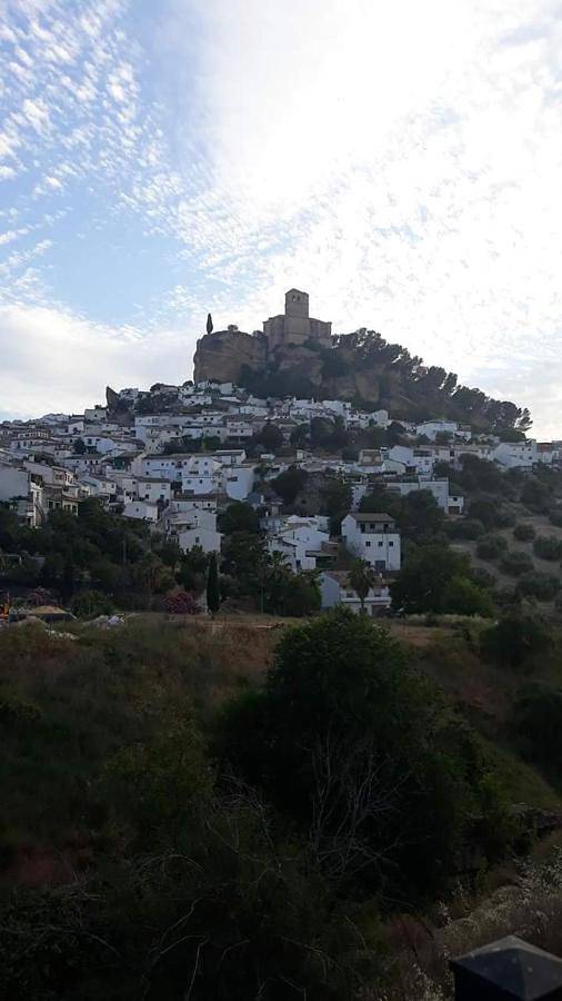 Casa rural para 8 personas, con piscina y vistas además de jardín y terraza en Montefrío - 2