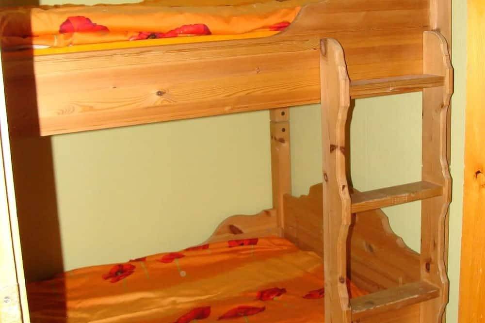 Chalet am Bergflüsschen mit Sauna & Riesentrampolin & Waldschwimmbad in Harzvorland