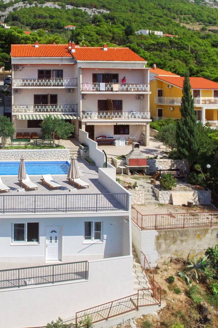 Apartamento inteiro, Lada in Marusici, Omiš-Riviera