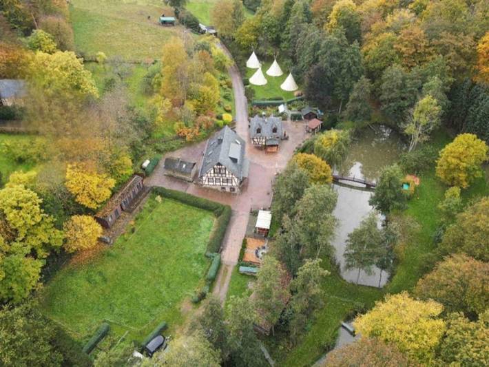 Zelt für 6 Personen, mit Terrasse und Garten sowie Sauna und Ausblick in Wiesbaden - 3