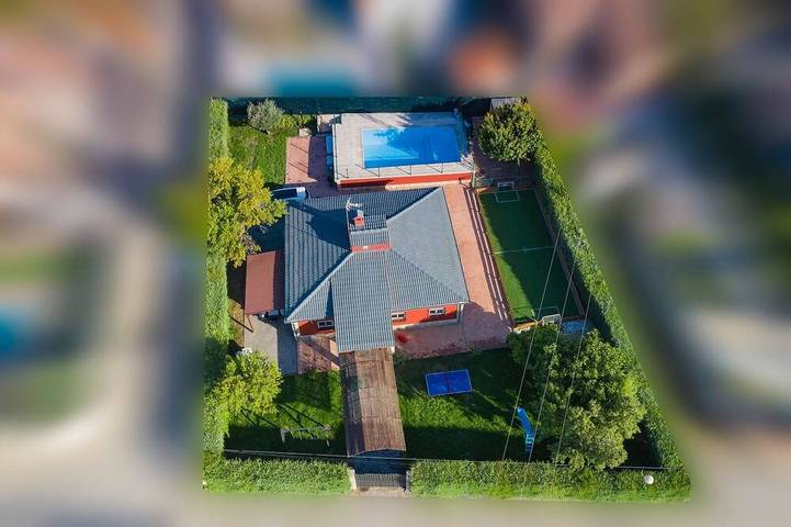 Location de vacances pour 12 personnes, avec jardin, animaux acceptés à El Viso de San Juan - 4