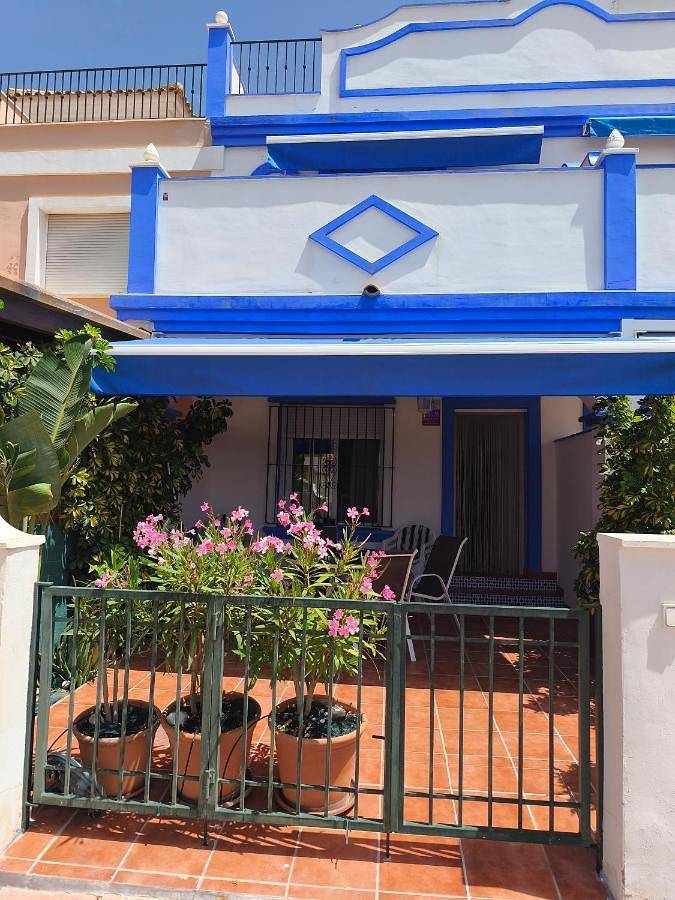 Holiday home for 7 people, with pool and view as well as garden - 1
