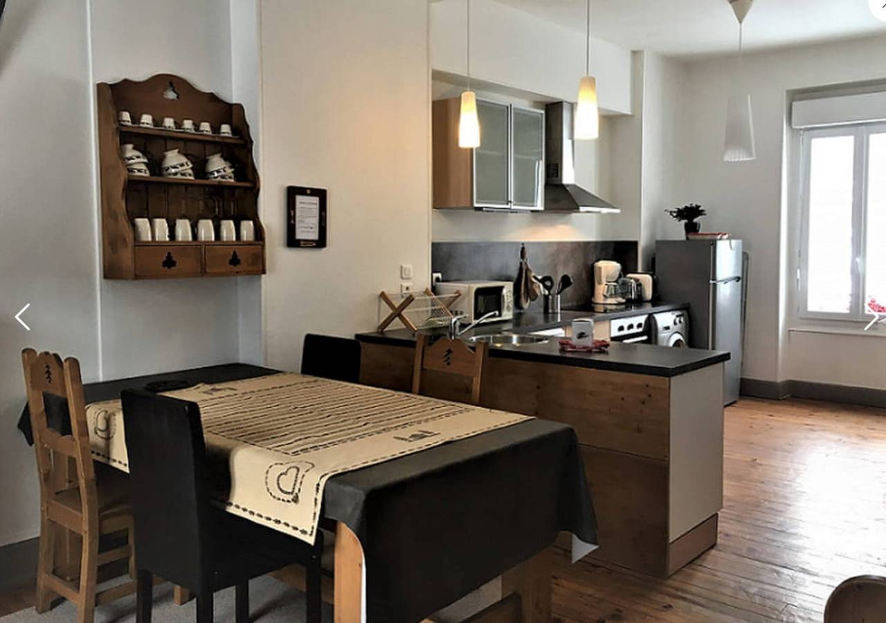 Appartement entier, L'Abondance -Le Mont Dore 6pers in Mont-Dore, Parc naturel régional des Volcans d'Auvergne