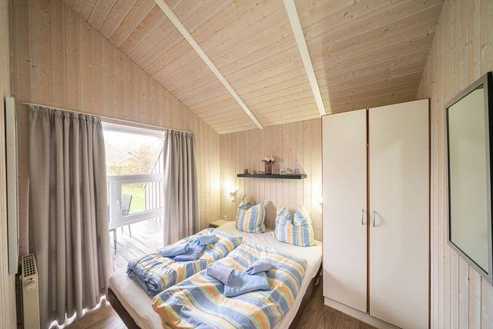 Ferienpark für 6 Personen, mit Sauna und Whirlpool sowie Garten, mit Haustier in Otterndorf - 3