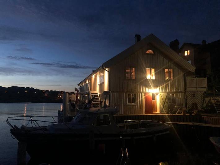 Ferienhaus für 6 Personen, mit Seeblick und Garten sowie Sauna und Ausblick, mit Haustier in Skärhamn - 2