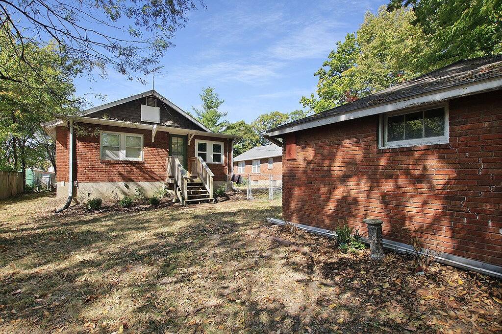 Bohemian Bungalow, Pac-Man, walk downtown! in Columbia (MO), Missouri